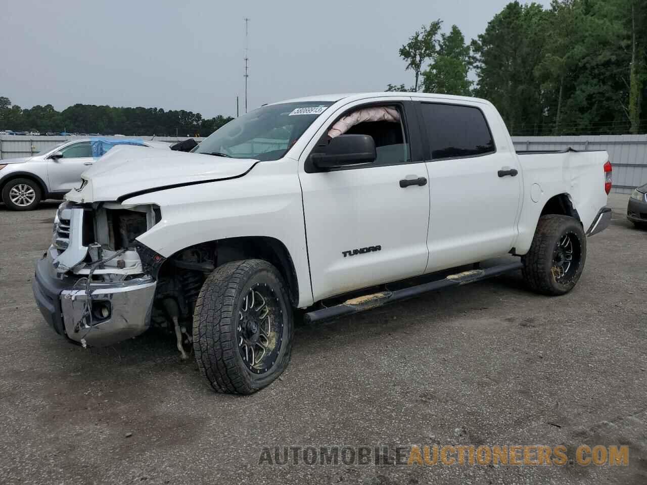 5TFEM5F13HX110972 TOYOTA TUNDRA 2017