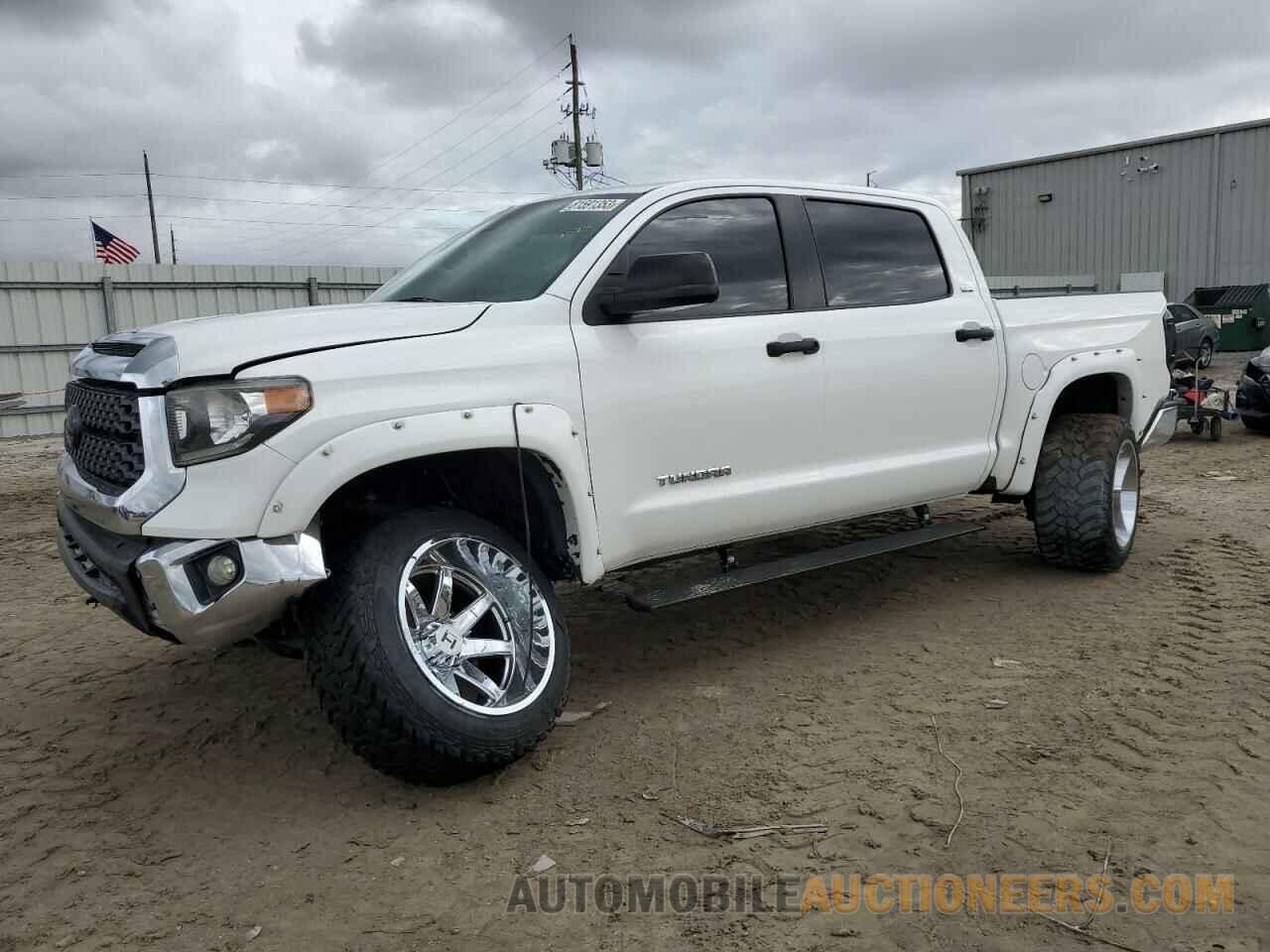 5TFEM5F13JX124263 TOYOTA TUNDRA 2018