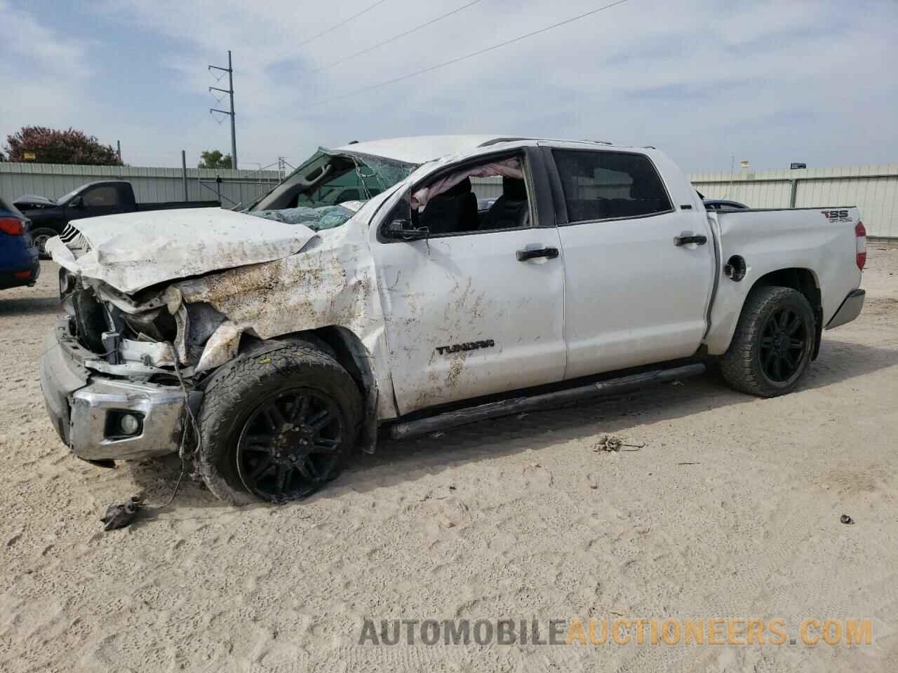 5TFEM5F15JX132719 TOYOTA TUNDRA 2018