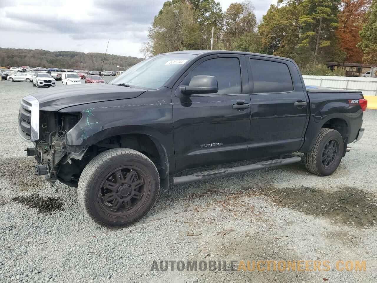 5TFEM5F16DX064497 TOYOTA TUNDRA 2013