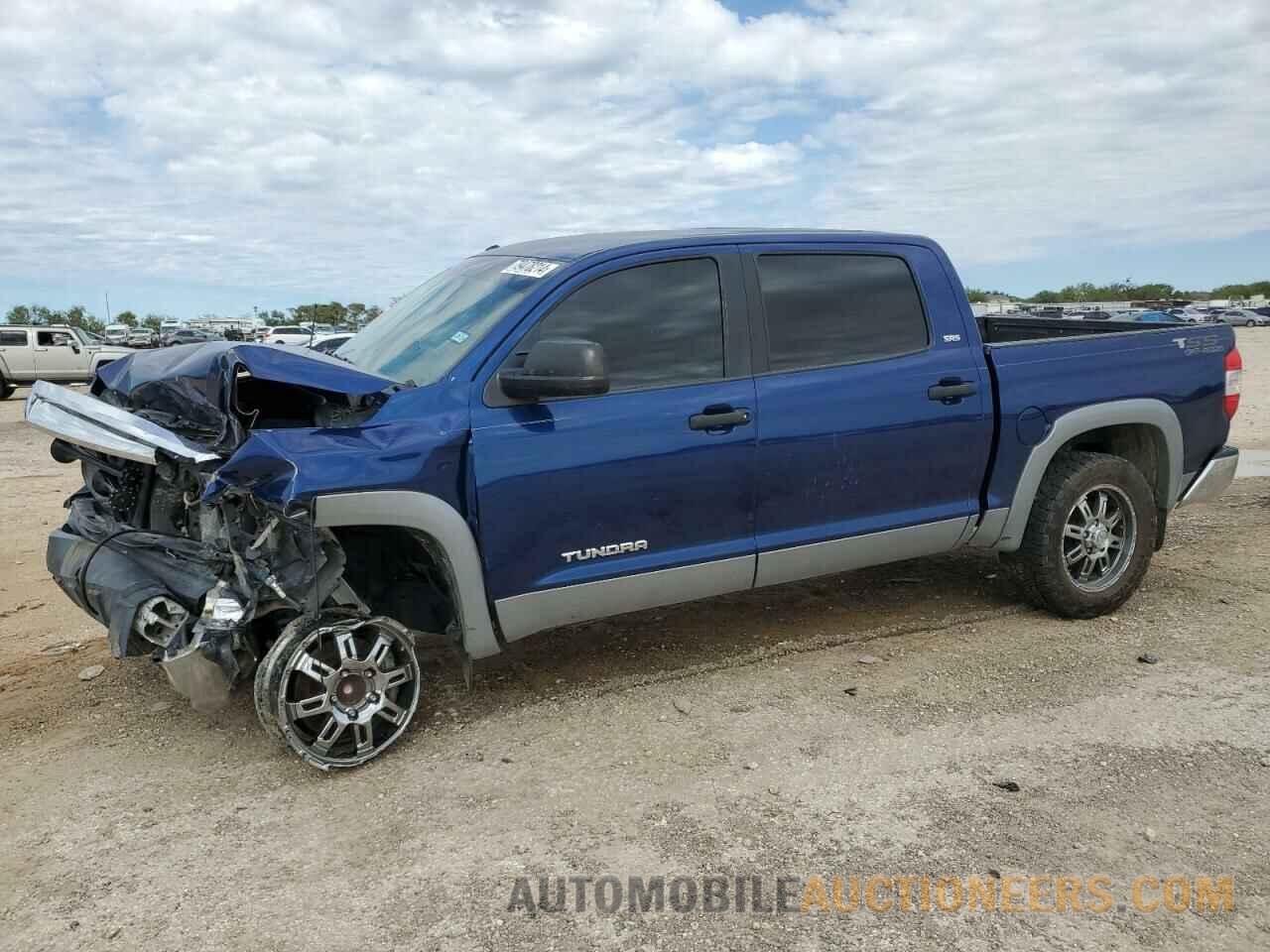 5TFEM5F16FX089354 TOYOTA TUNDRA 2015