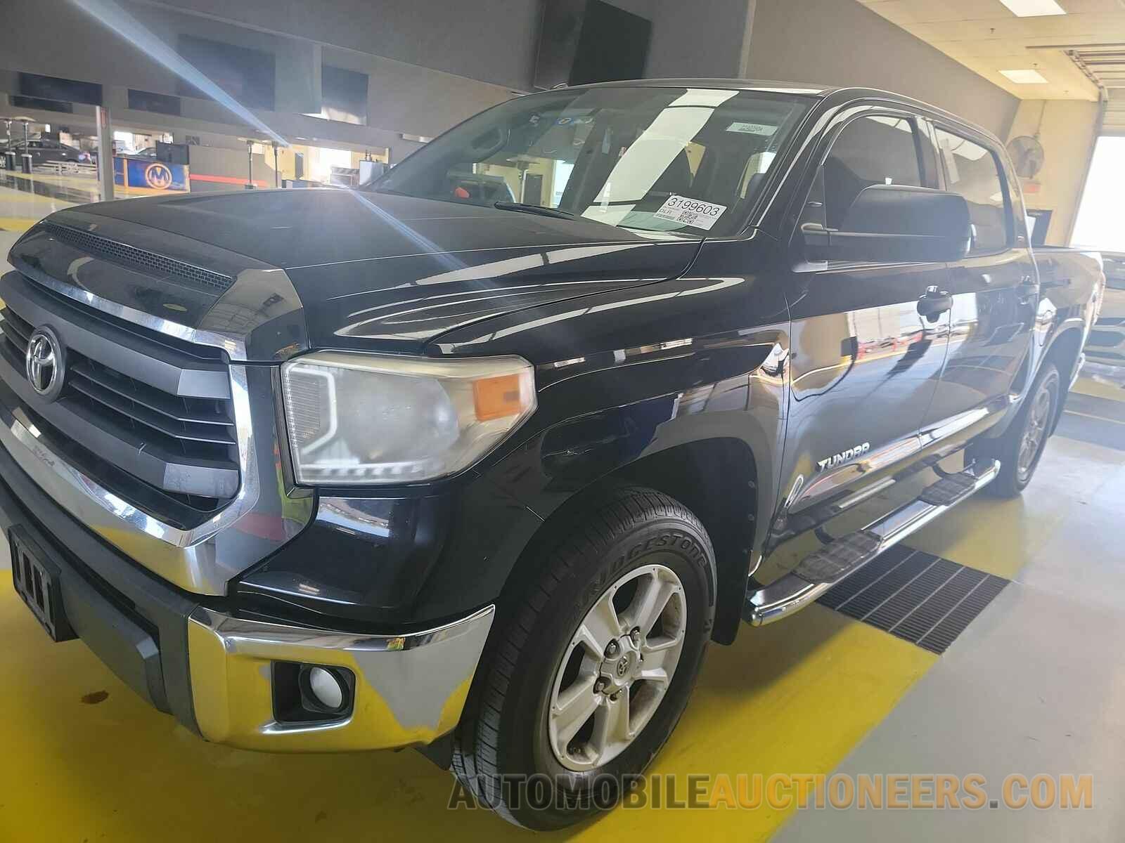 5TFEM5F16FX090066 Toyota Tundra 2015