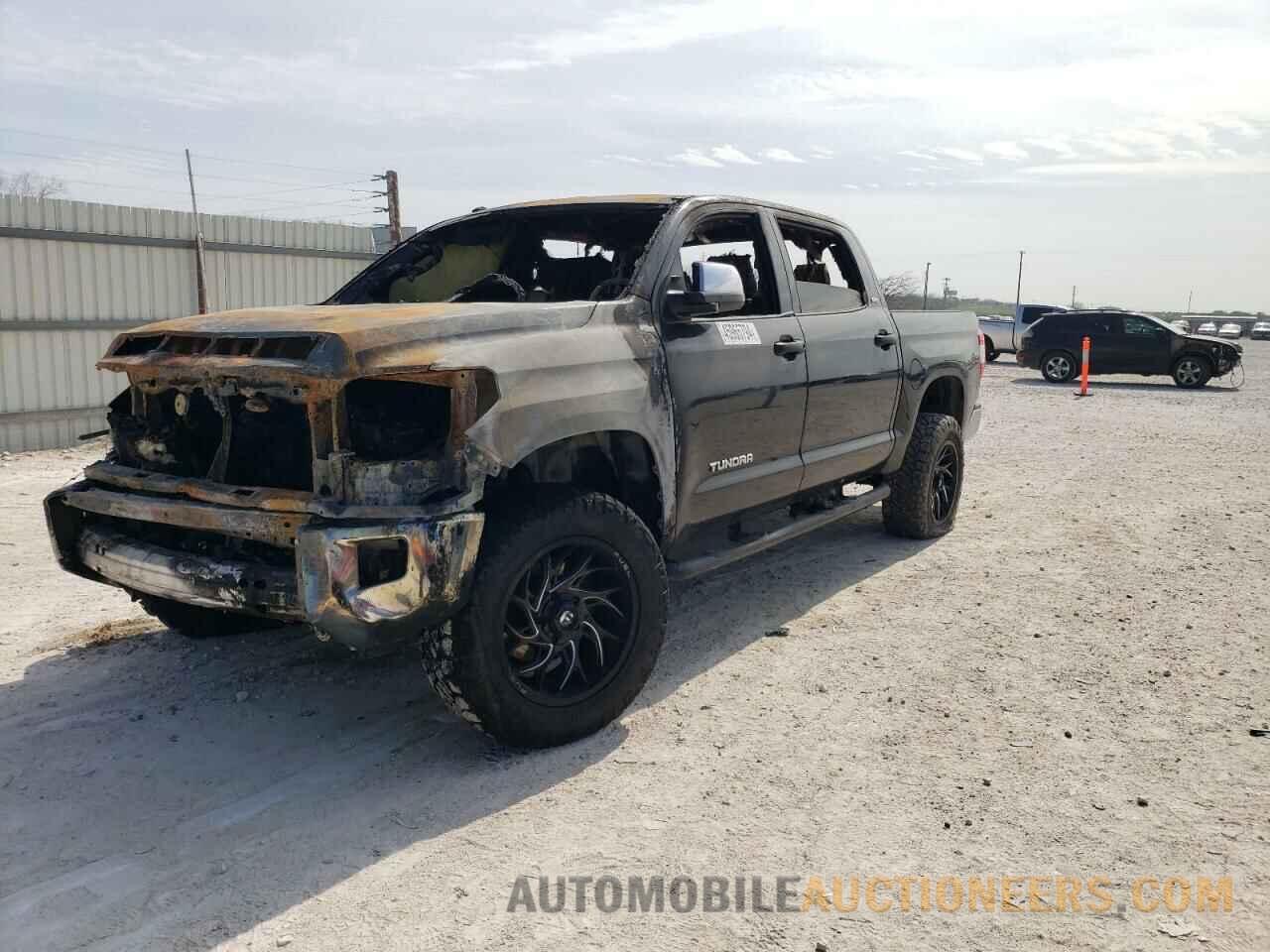 5TFEM5F19GX101577 TOYOTA TUNDRA 2016