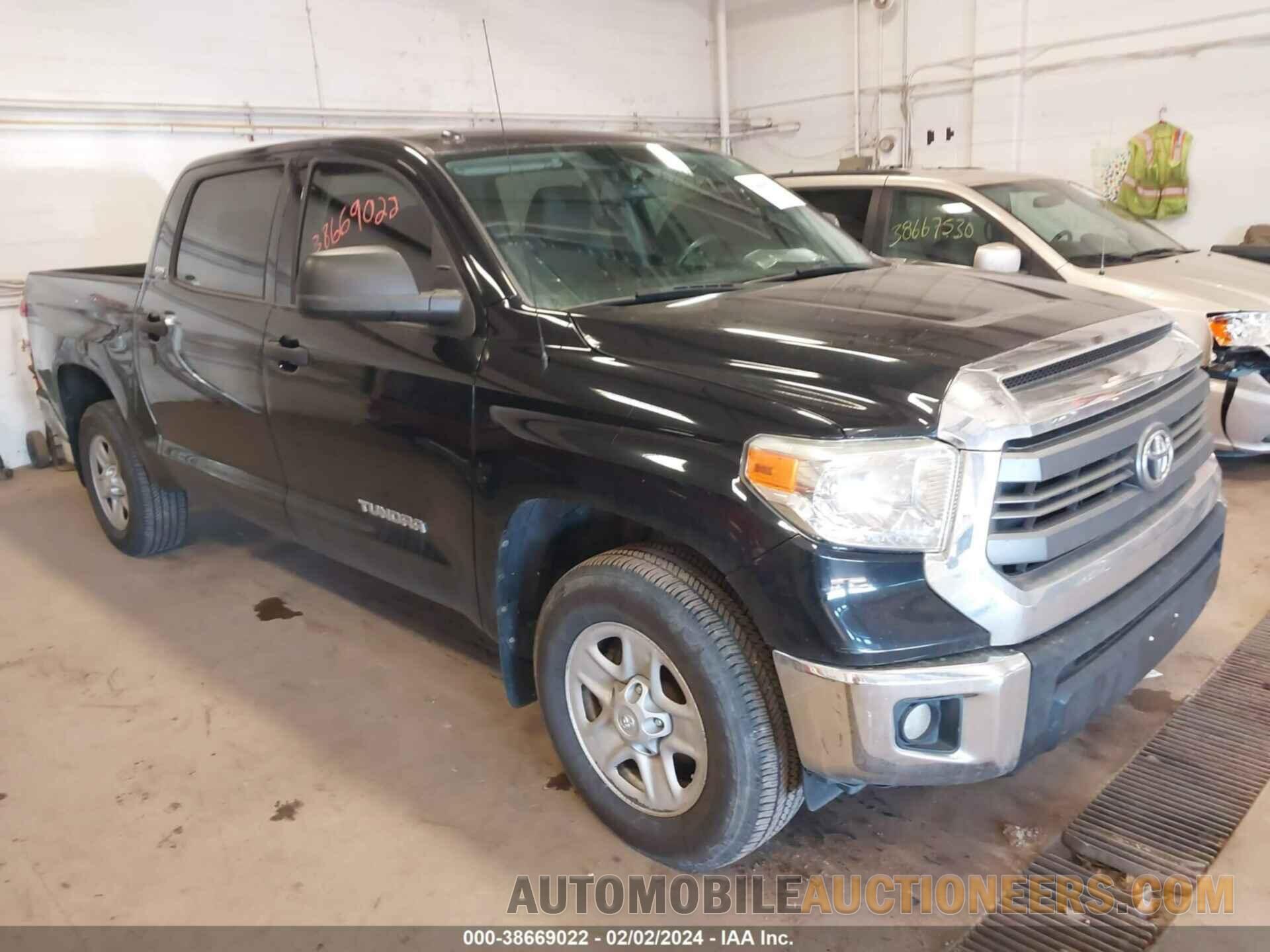 5TFEM5F1XFX082634 TOYOTA TUNDRA 2015