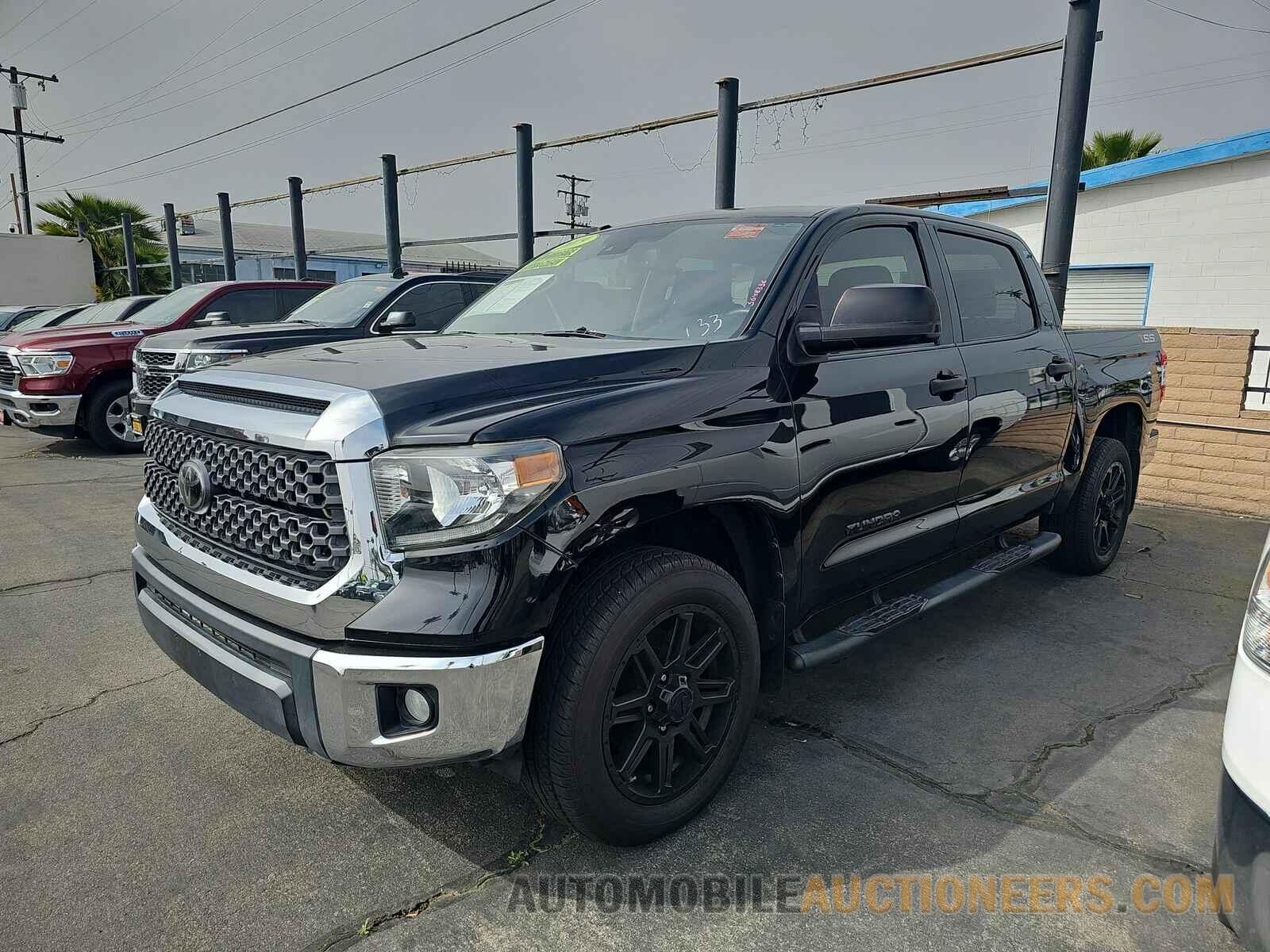 5TFEM5F1XKX139702 Toyota Tundra 2019