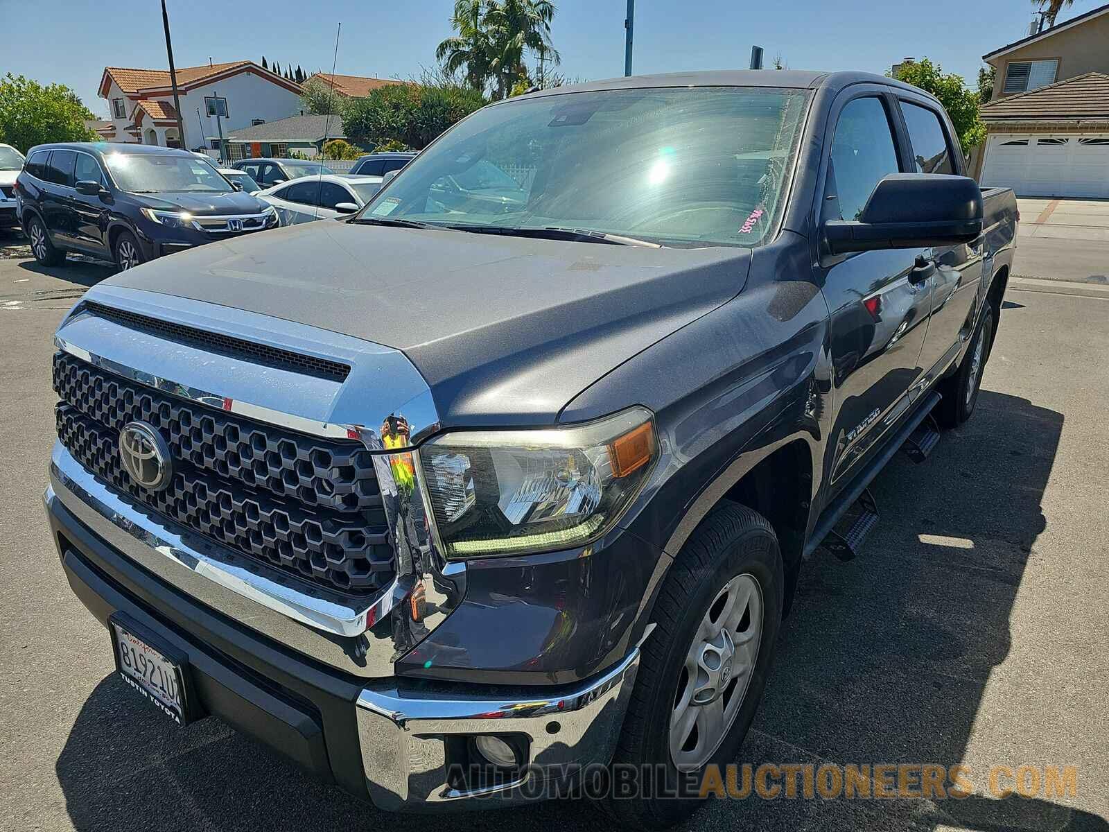 5TFEM5F1XKX140848 Toyota Tundra 2019