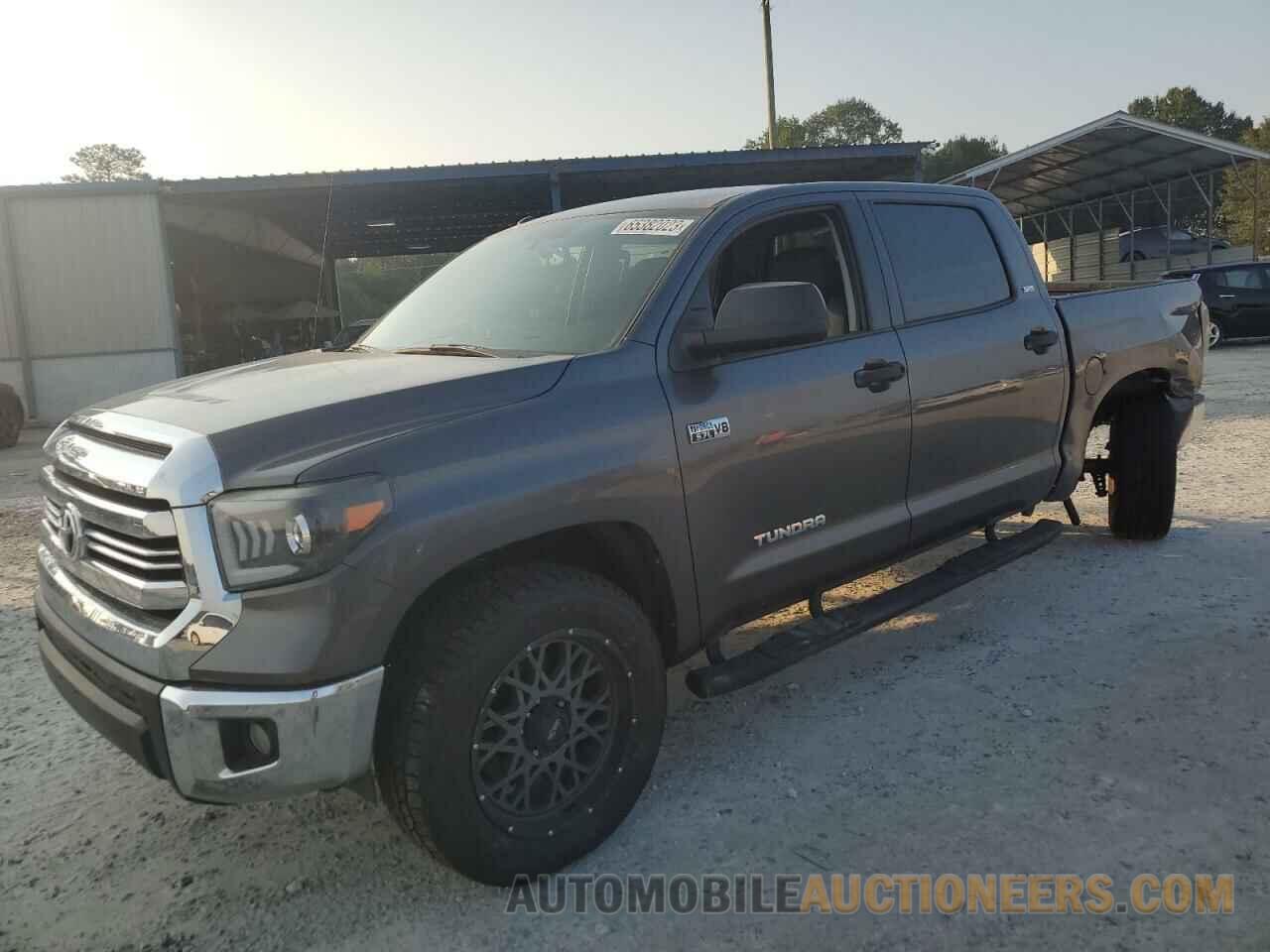 5TFEW5F10HX216841 TOYOTA TUNDRA 2017