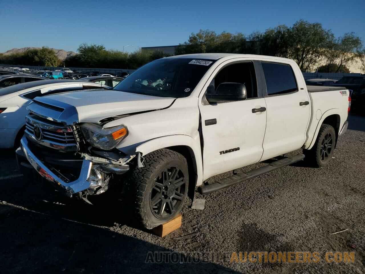 5TFEW5F15HX228533 TOYOTA TUNDRA 2017