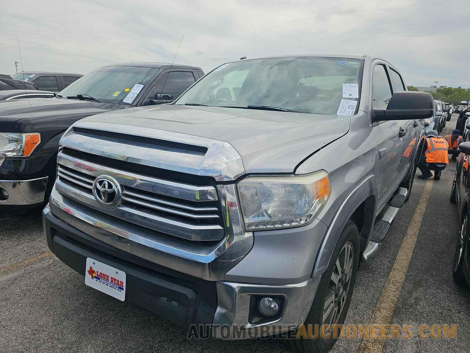 5TFEW5F18GX205813 Toyota Tundra 2016