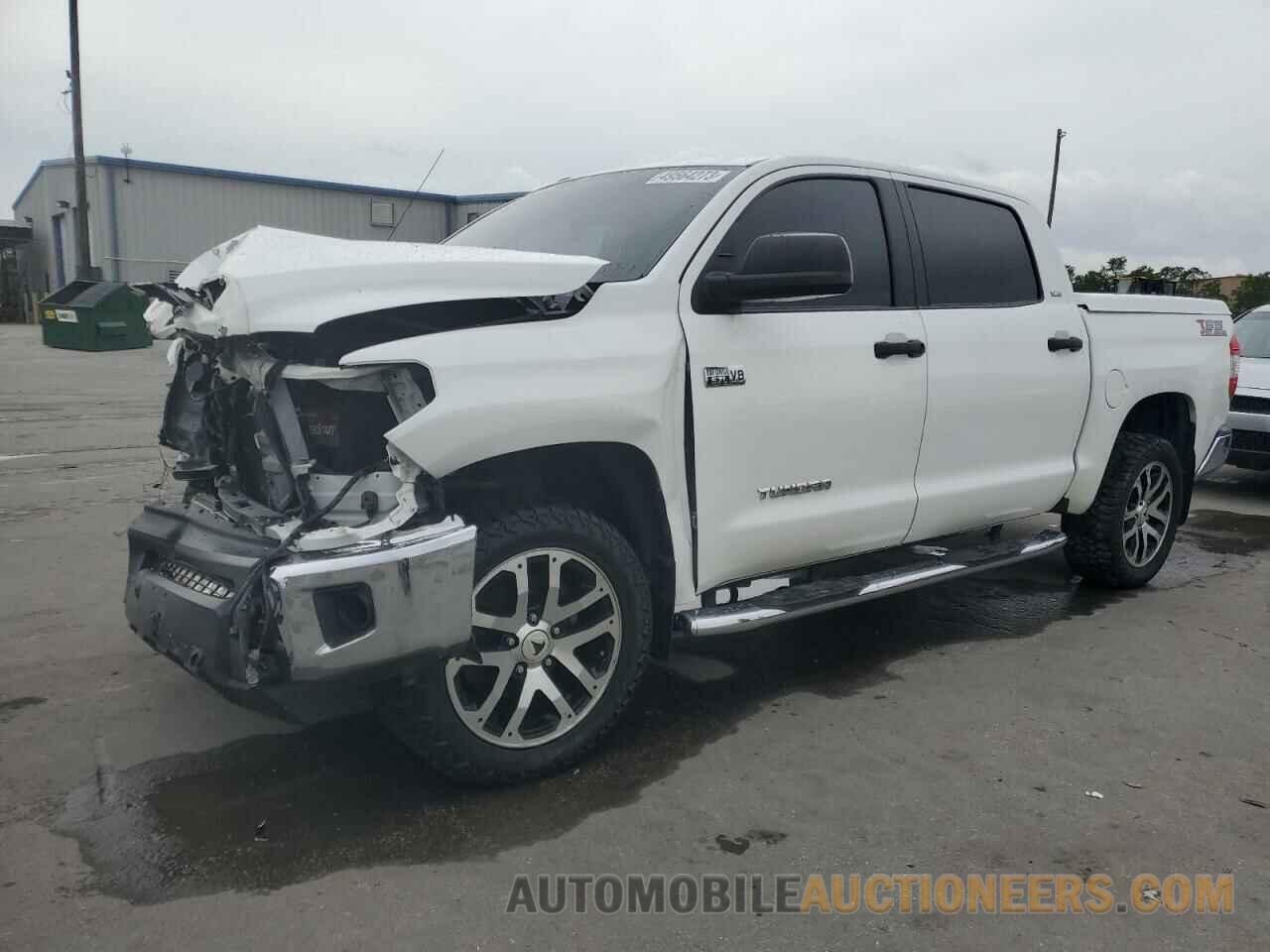 5TFEW5F18HX217820 TOYOTA TUNDRA 2017