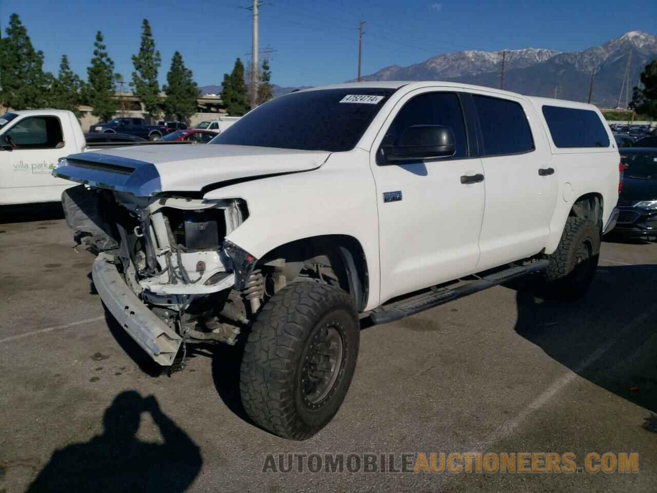 5TFEW5F1XHX224221 TOYOTA TUNDRA 2017