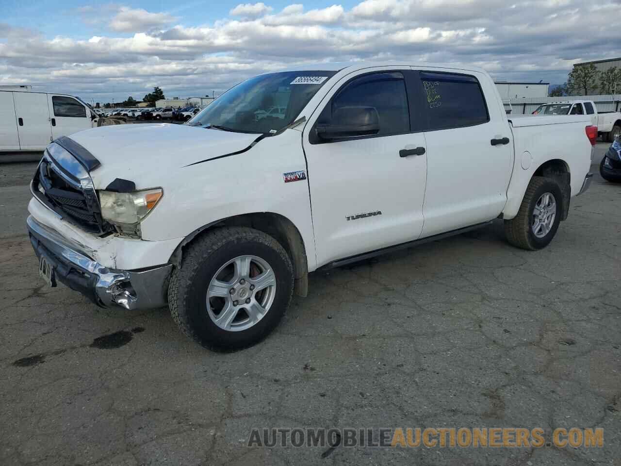 5TFEY5F12BX102230 TOYOTA TUNDRA 2011