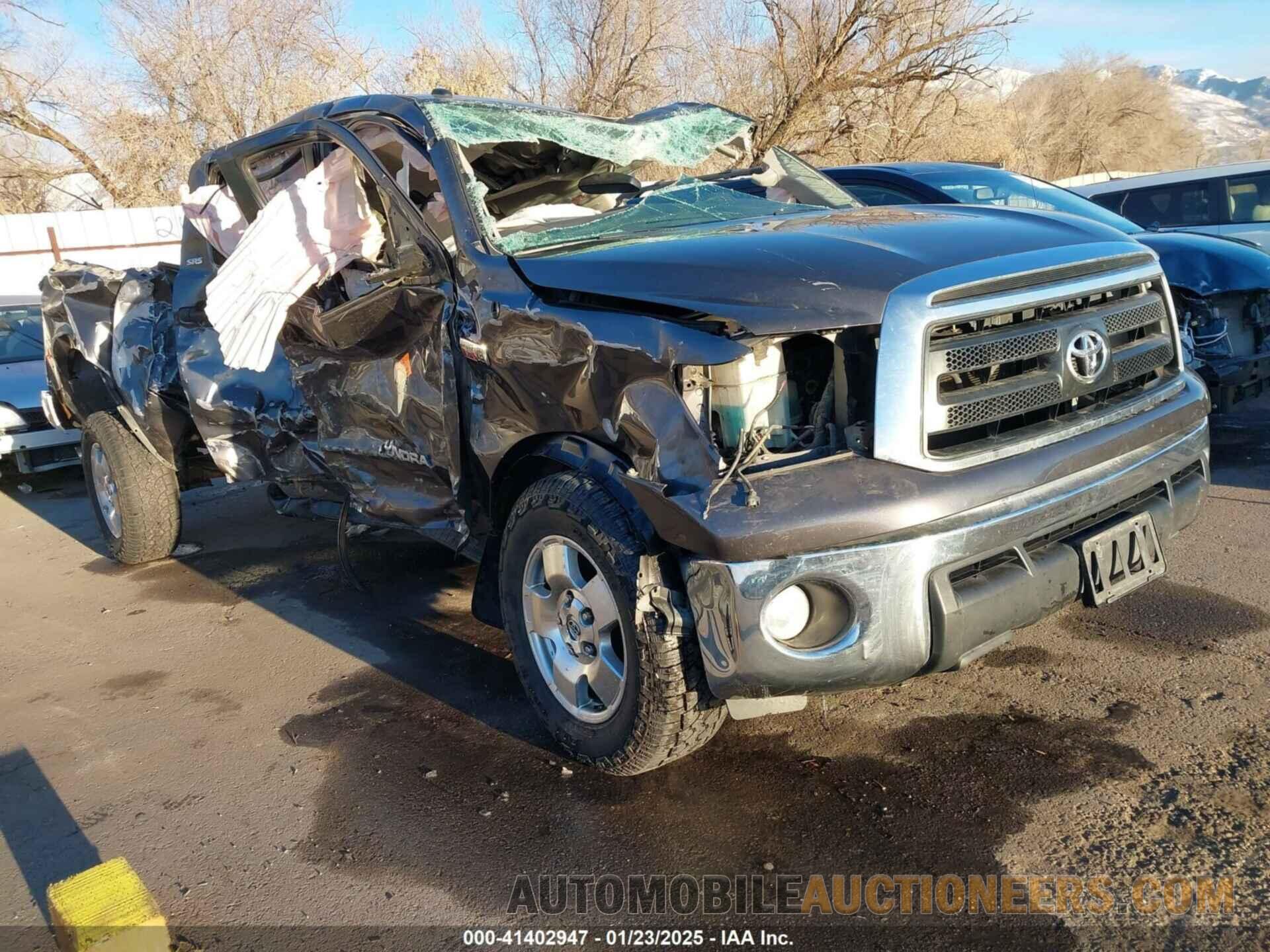 5TFEY5F12BX112353 TOYOTA TUNDRA 2011