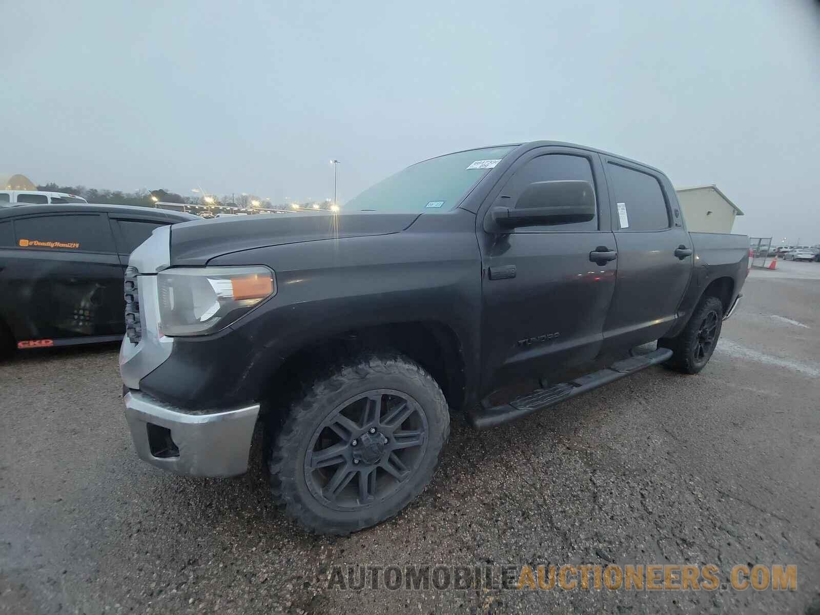 5TFEY5F12JX239456 Toyota Tundra 2018