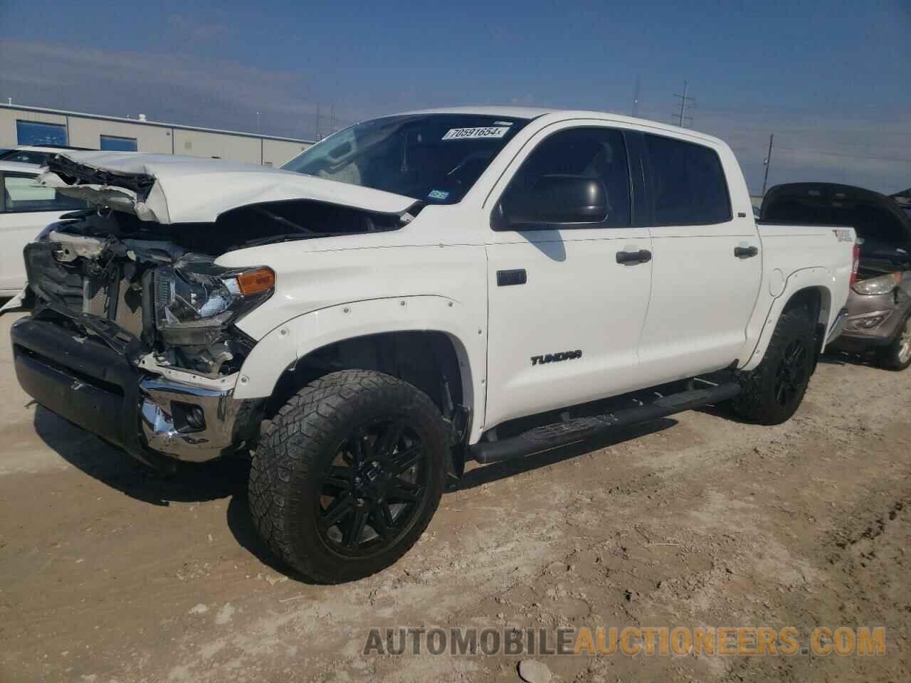 5TFEY5F15LX255895 TOYOTA TUNDRA 2020