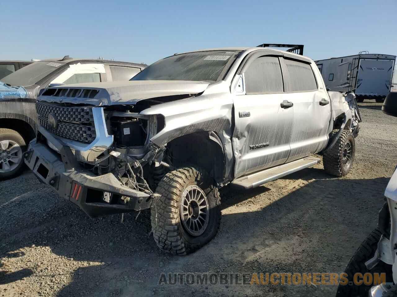 5TFEY5F16JX236818 TOYOTA TUNDRA 2018