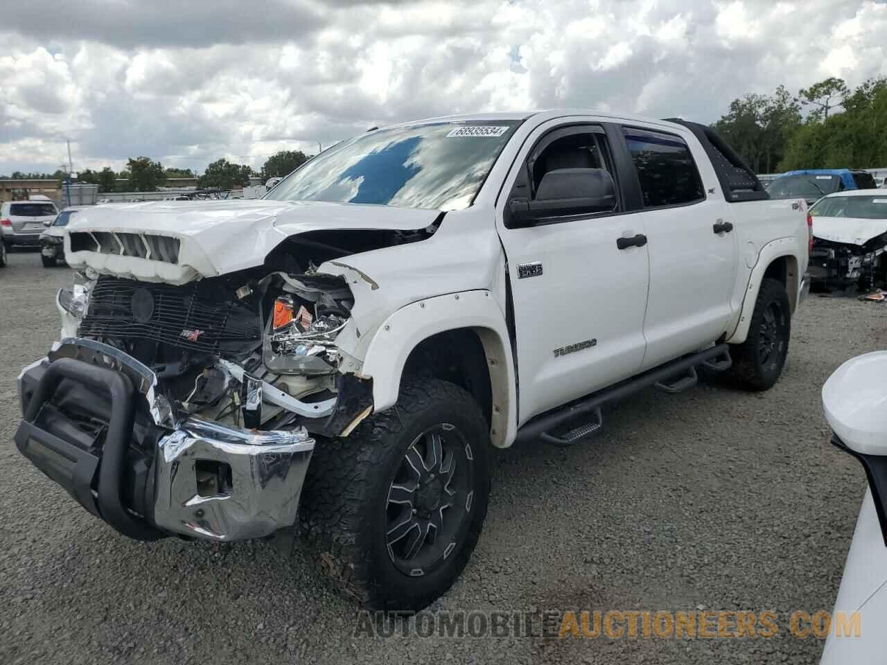 5TFEY5F18FX174751 TOYOTA TUNDRA 2015