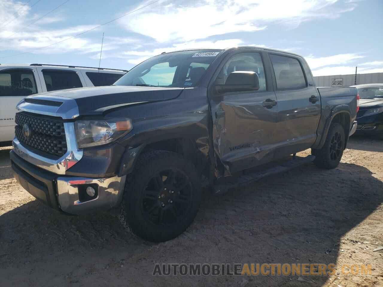 5TFEY5F18JX230082 TOYOTA TUNDRA 2018