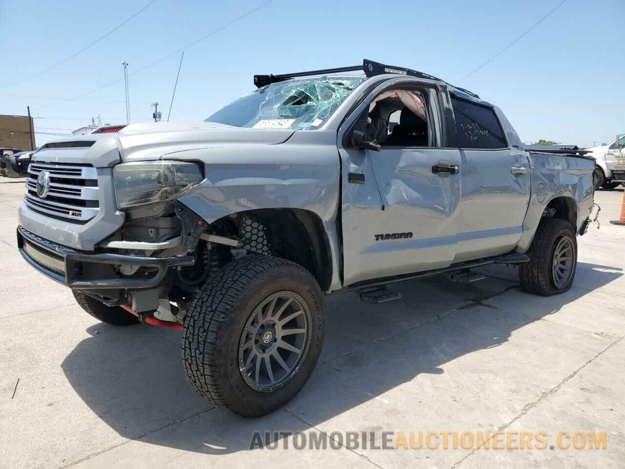 5TFFY5F10JX240089 TOYOTA TUNDRA 2018