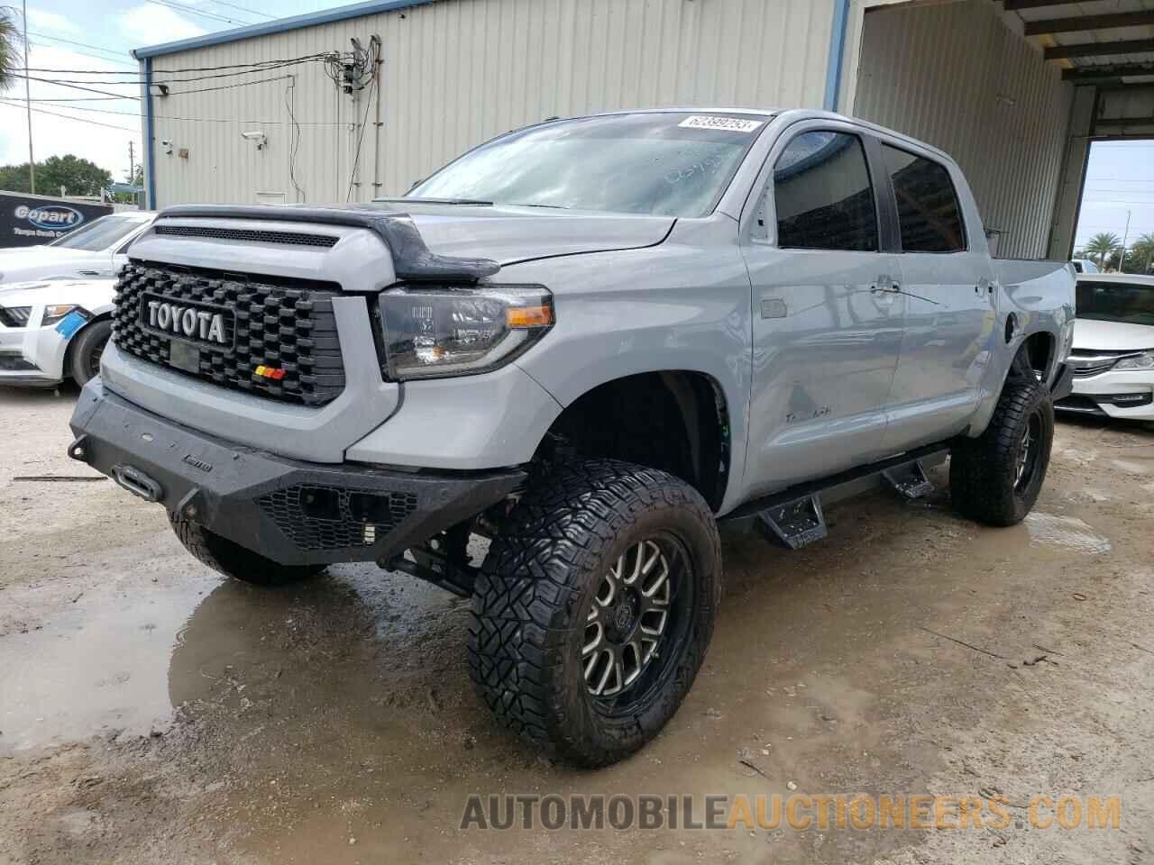 5TFFY5F11JX238772 TOYOTA TUNDRA 2018