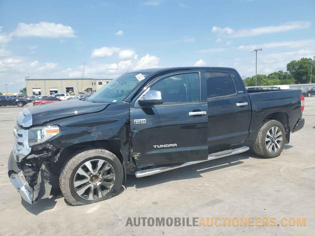 5TFFY5F15JX231856 TOYOTA TUNDRA 2018