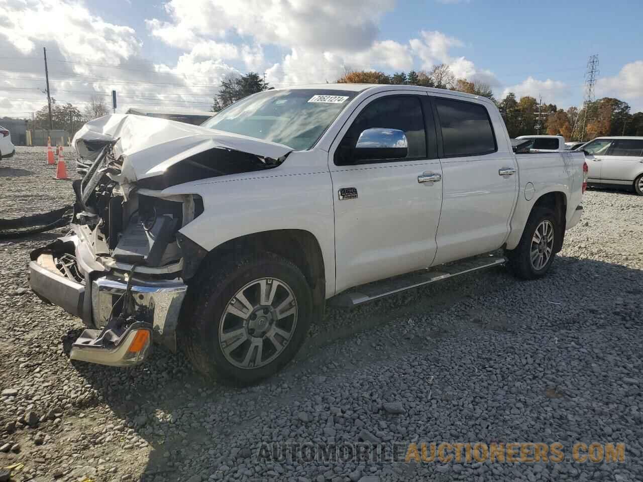 5TFGW5F17HX223603 TOYOTA TUNDRA 2017