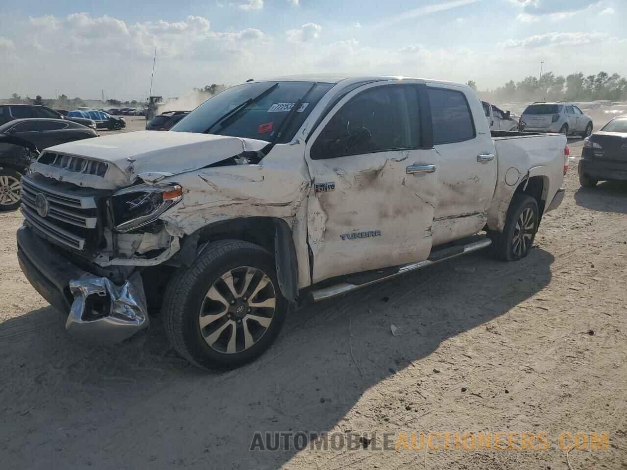 5TFHW5F10JX710832 TOYOTA TUNDRA 2018