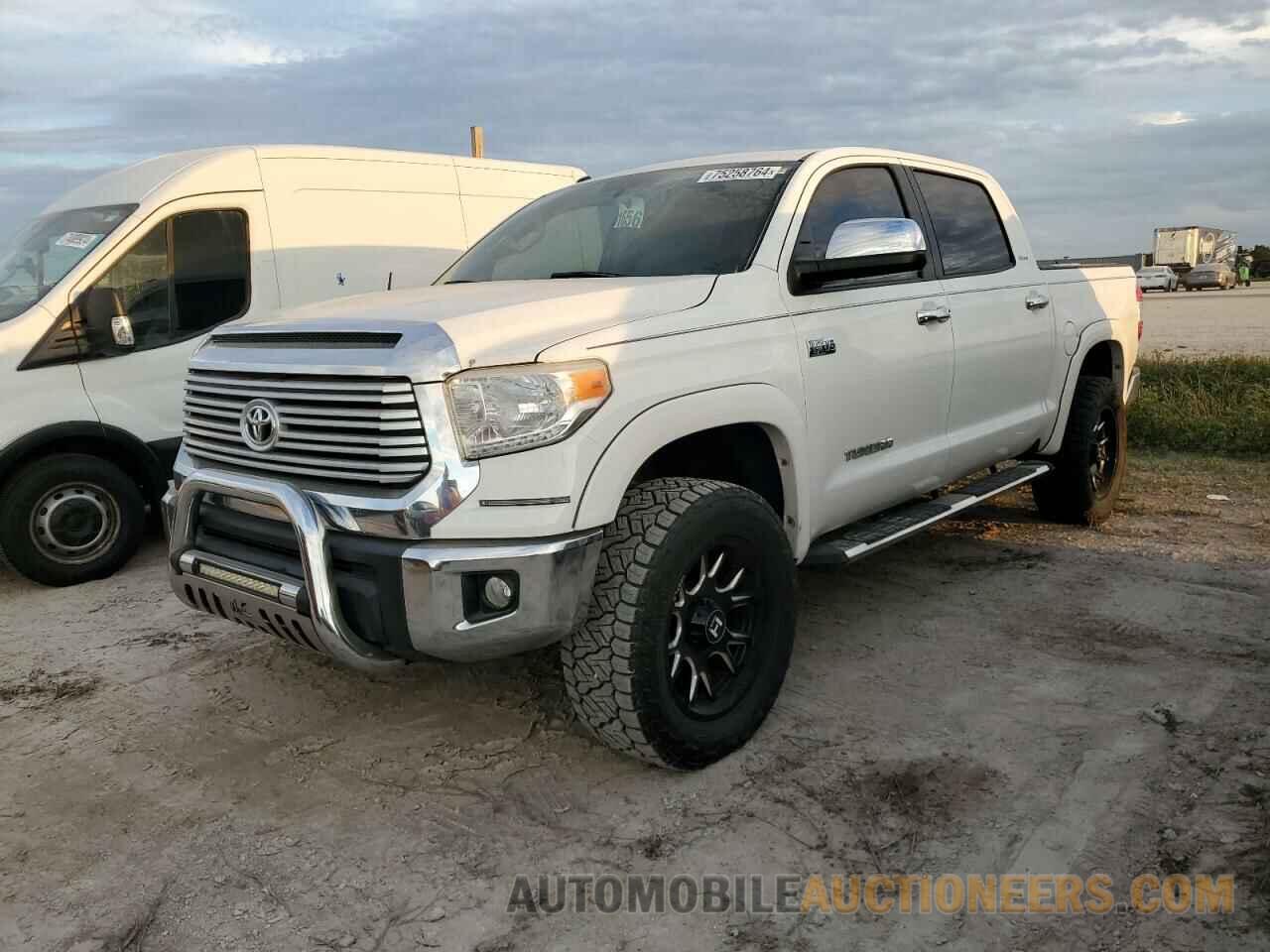 5TFHW5F13FX461868 TOYOTA TUNDRA 2015