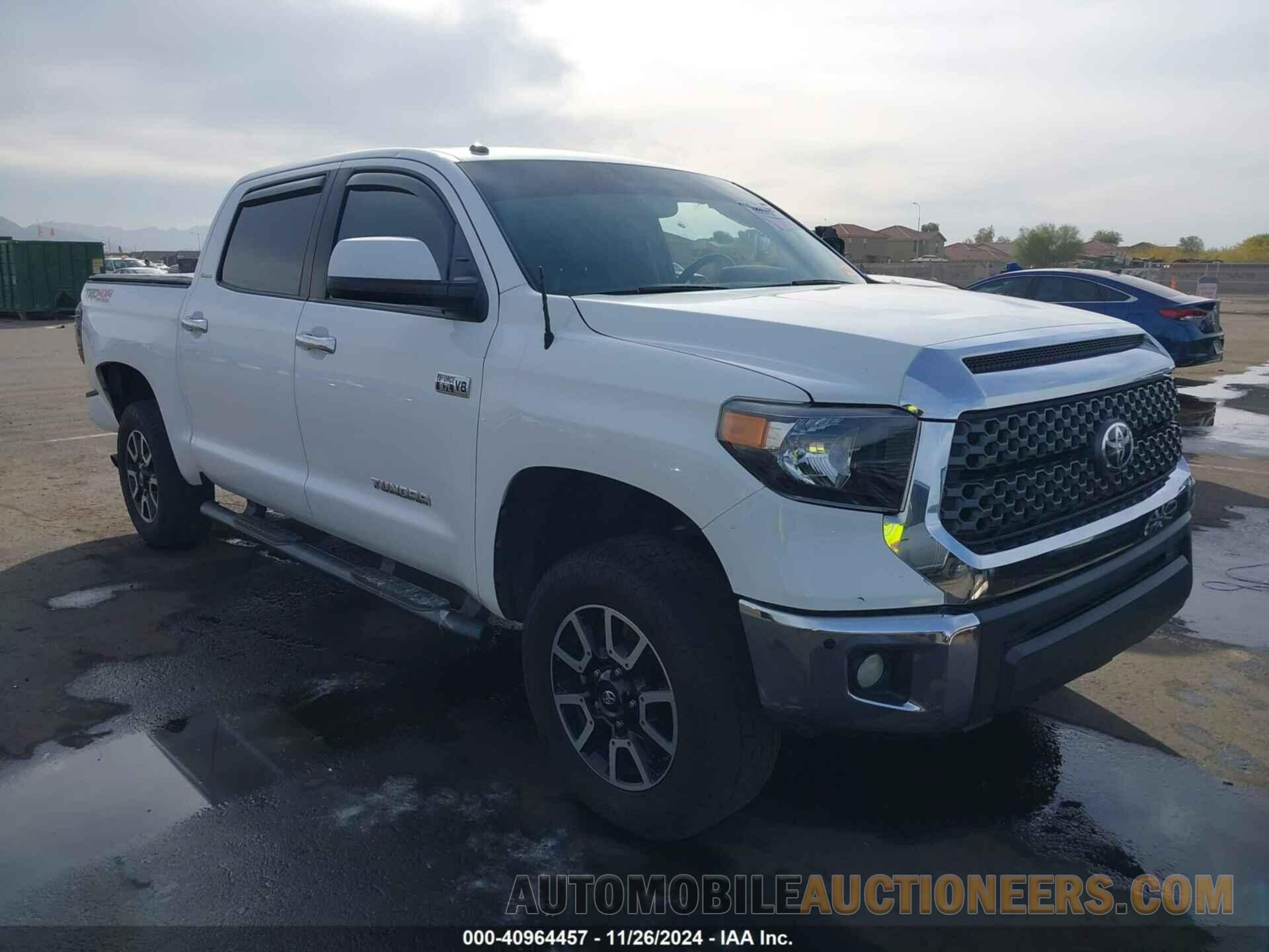 5TFHW5F13HX647252 TOYOTA TUNDRA 2017