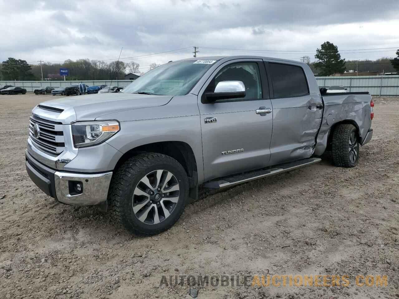 5TFHW5F16JX678372 TOYOTA TUNDRA 2018