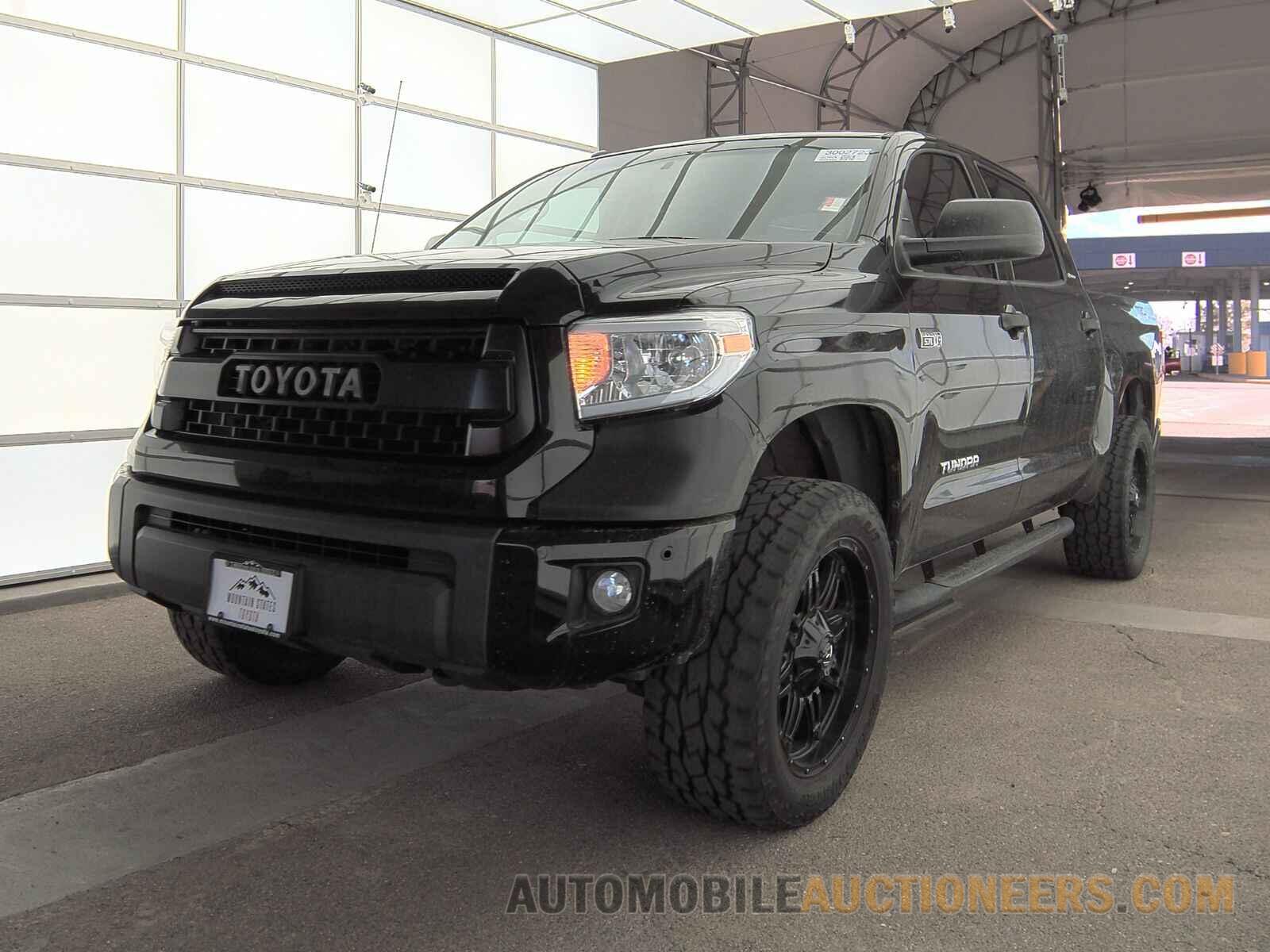 5TFHW5F18HX620368 Toyota Tundra 2017