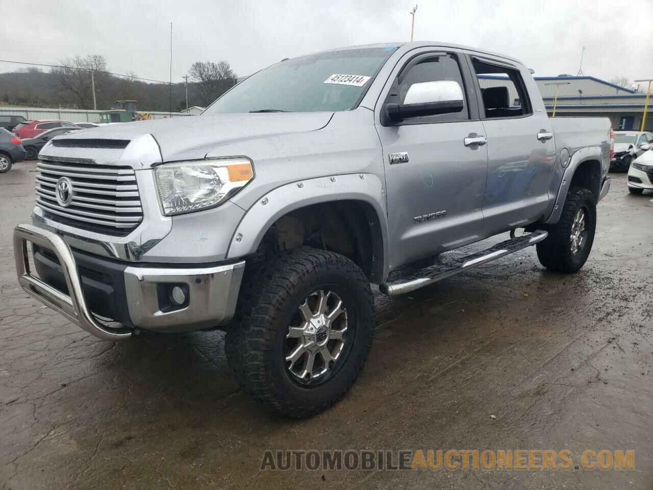 5TFHW5F18HX632410 TOYOTA TUNDRA 2017