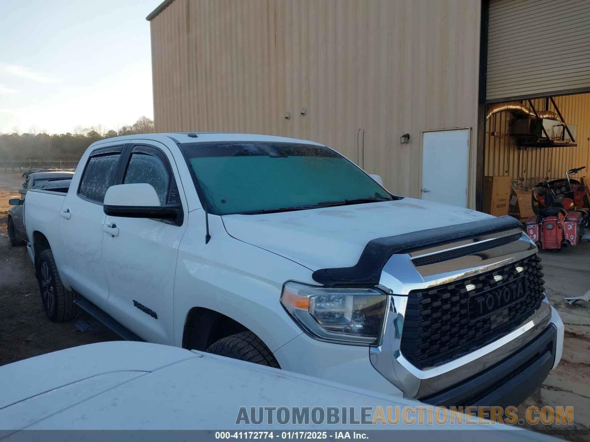 5TFHW5F1XJX745233 TOYOTA TUNDRA 2018