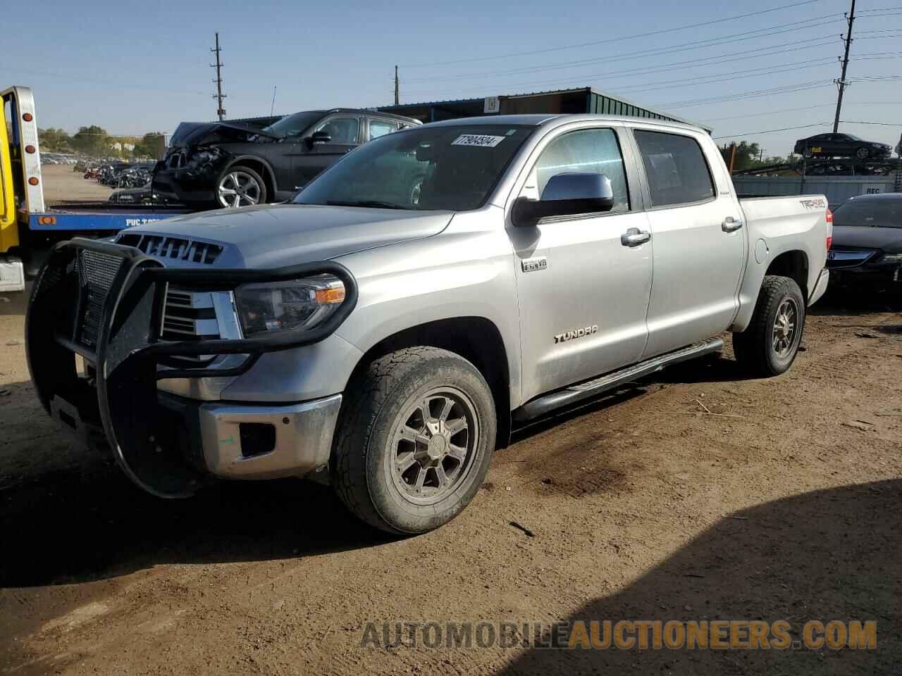 5TFHY5F10JX696764 TOYOTA TUNDRA 2018