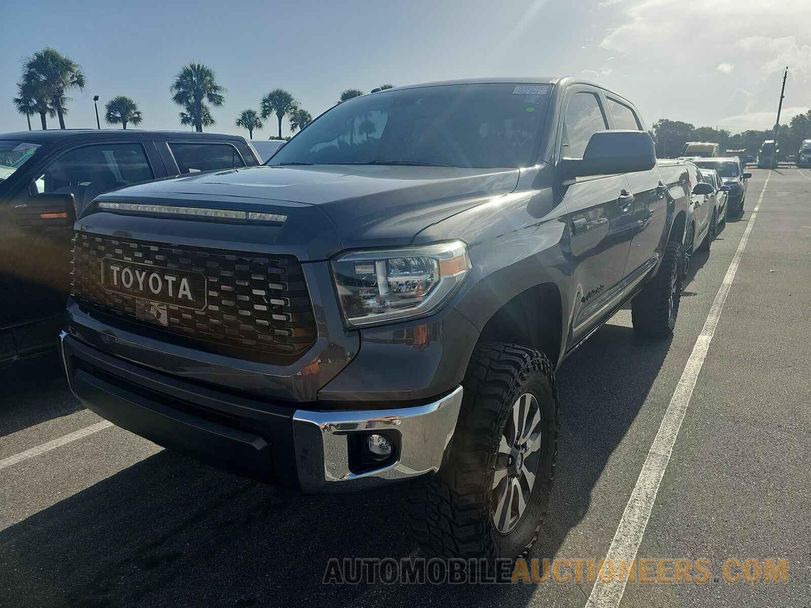 5TFHY5F10KX852397 Toyota Tundra 2019