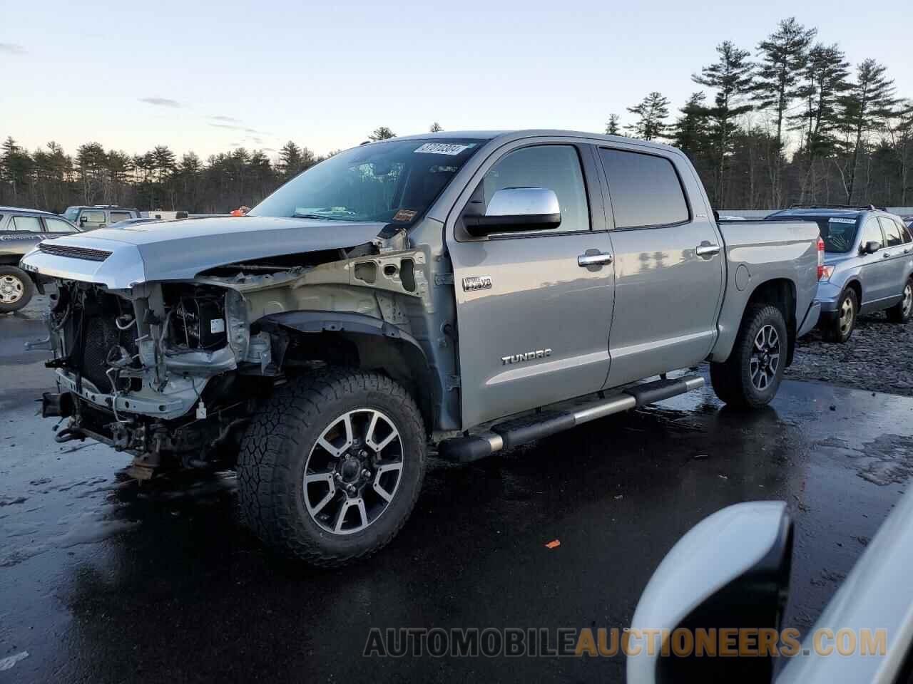 5TFHY5F11JX728413 TOYOTA TUNDRA 2018