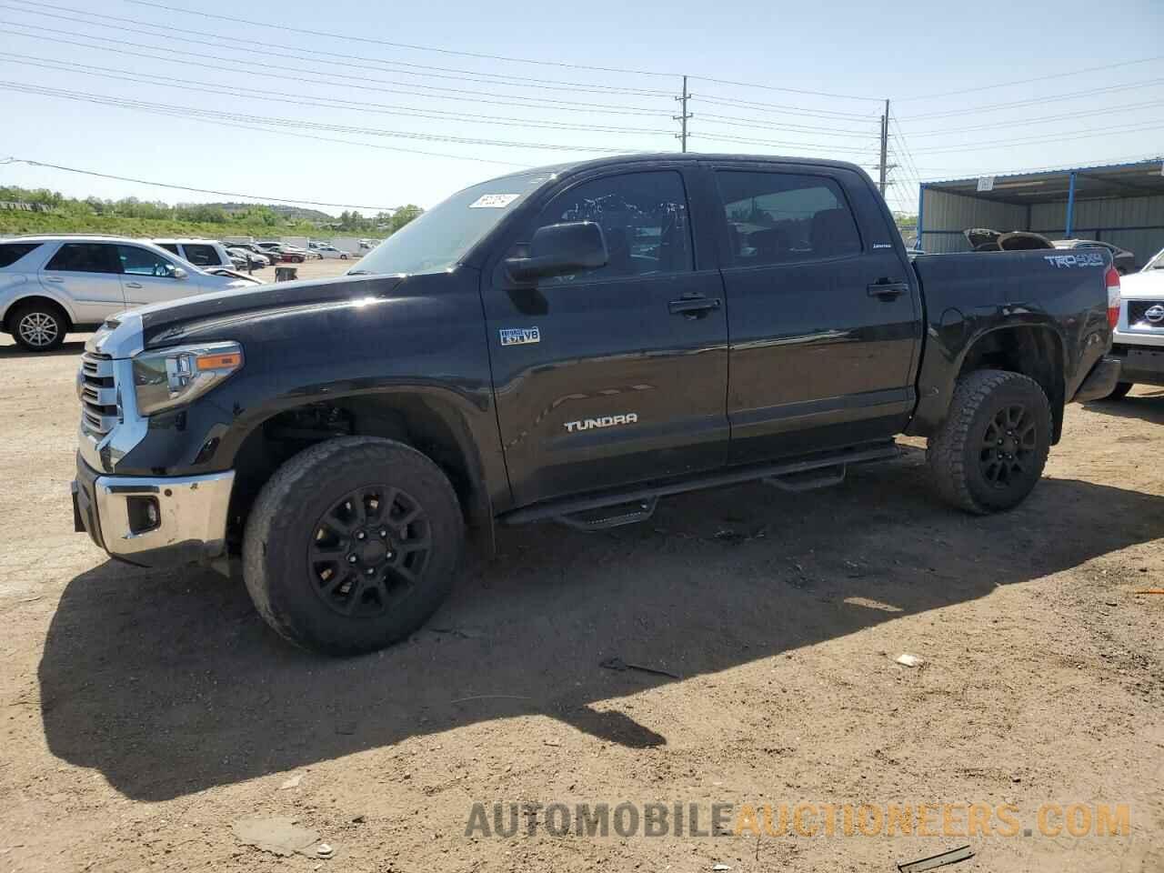 5TFHY5F18JX698519 TOYOTA TUNDRA 2018