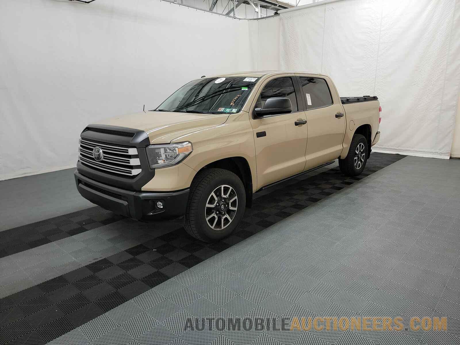 5TFHY5F1XJX702831 Toyota Tundra 4WD 2018