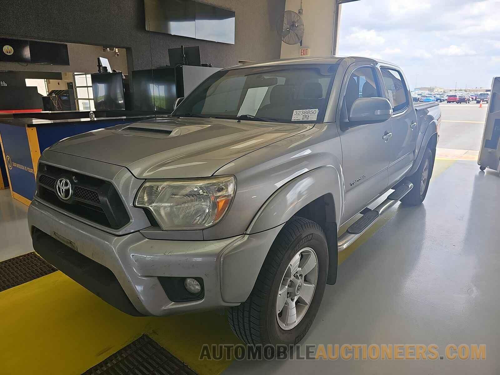 5TFJU4GN0FX083348 Toyota Tacoma 2015