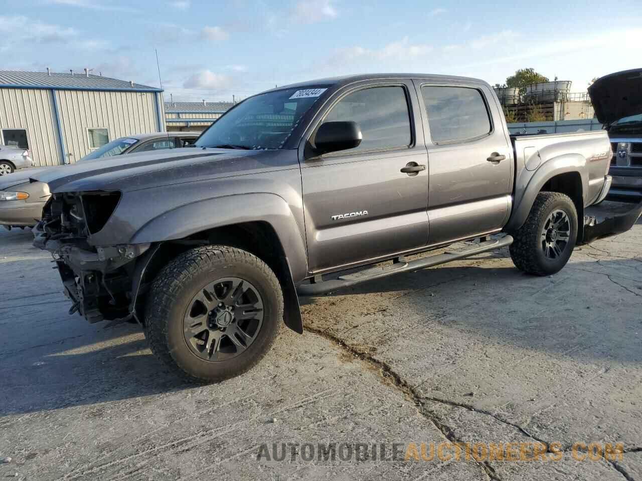 5TFJU4GN3FX081111 TOYOTA TACOMA 2015