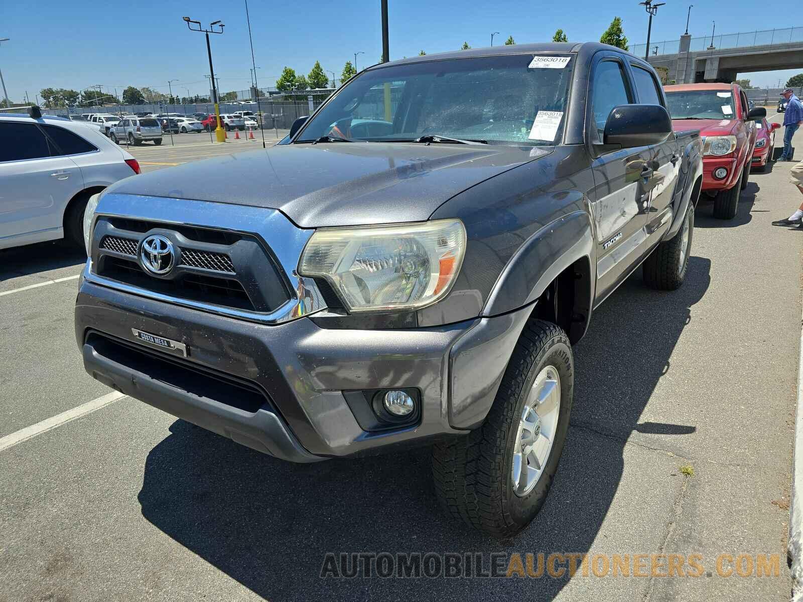 5TFJU4GN9FX081999 Toyota Tacoma 2015