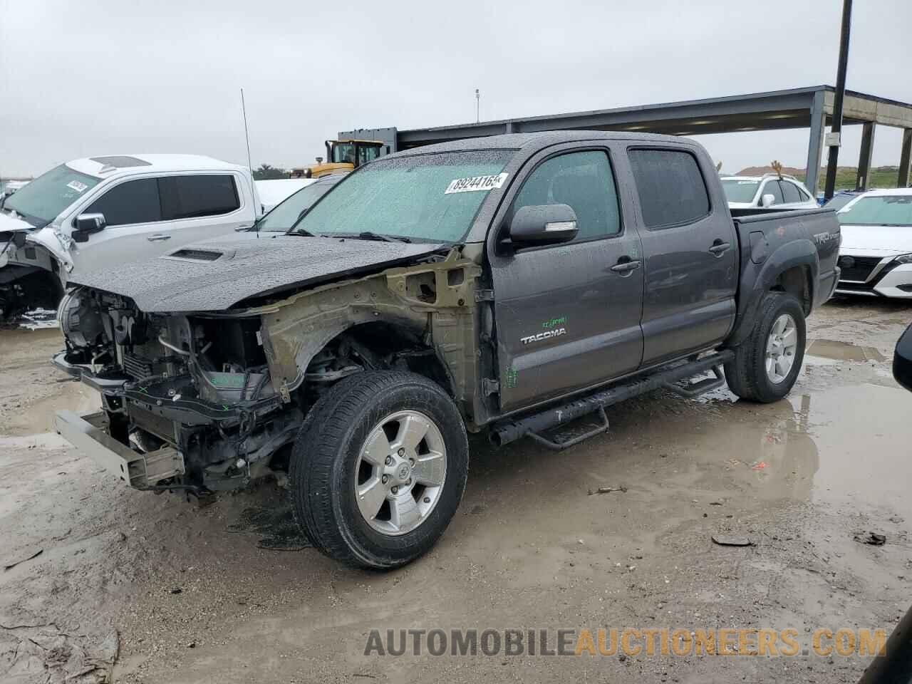 5TFJU4GNXFX074561 TOYOTA TACOMA 2015