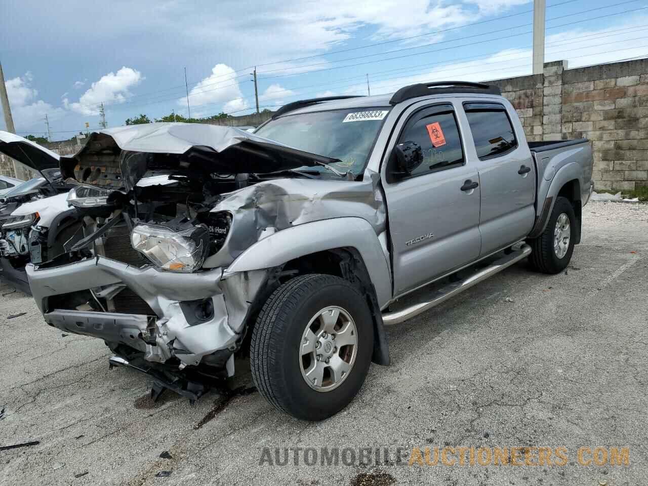 5TFJX4GN1FX040449 TOYOTA TACOMA 2015