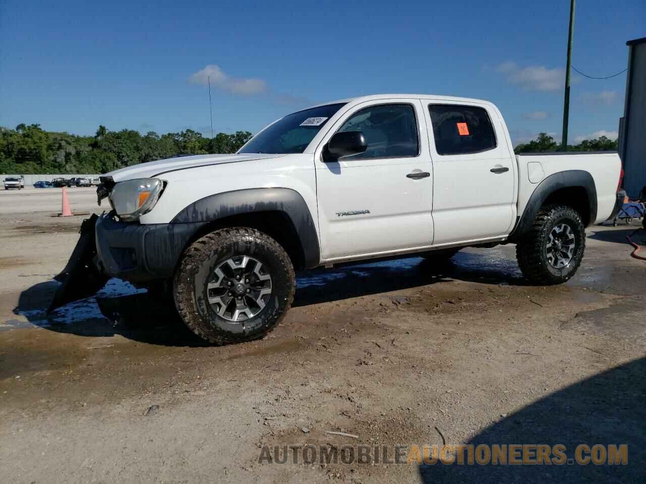 5TFJX4GN2FX042419 TOYOTA TACOMA 2015