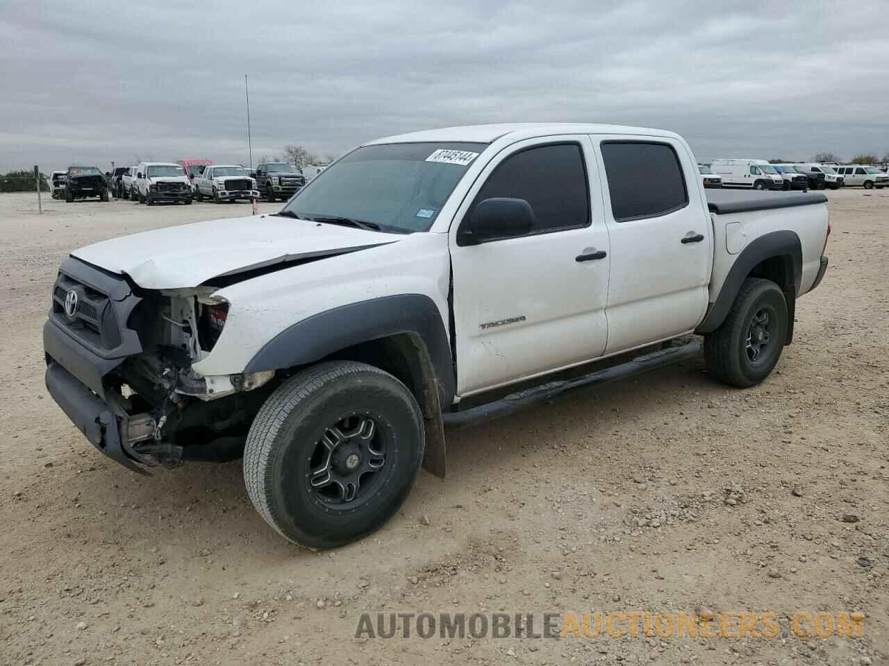 5TFJX4GN5FX037781 TOYOTA TACOMA 2015