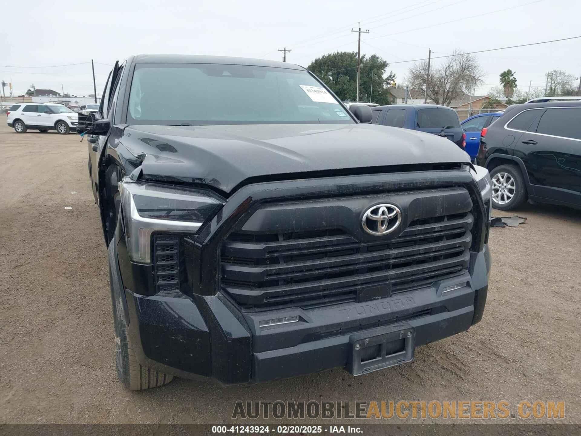 5TFLA5AA8NX015987 TOYOTA TUNDRA 2022