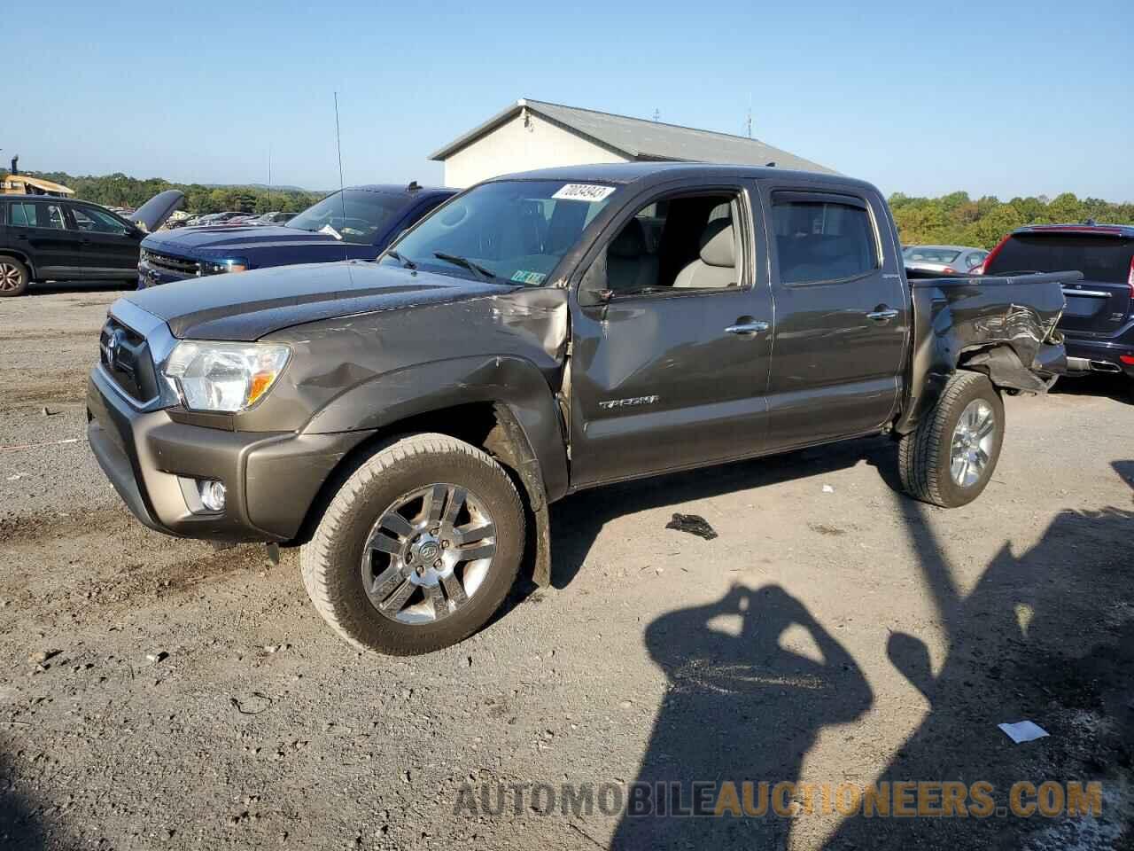 5TFLU4EN0FX117767 TOYOTA TACOMA 2015