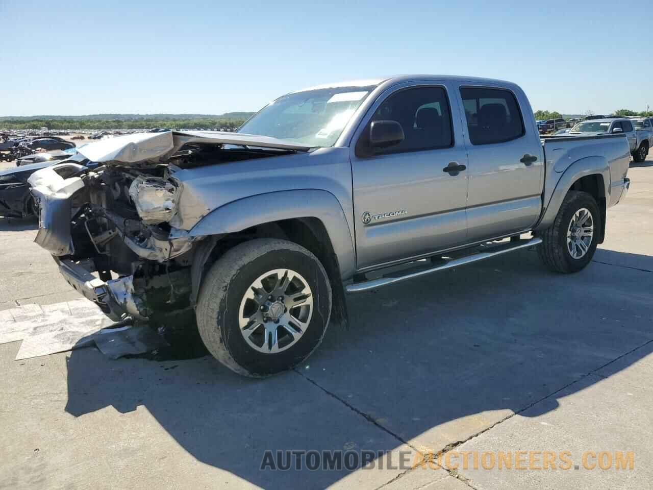 5TFLU4EN0FX134875 TOYOTA TACOMA 2015