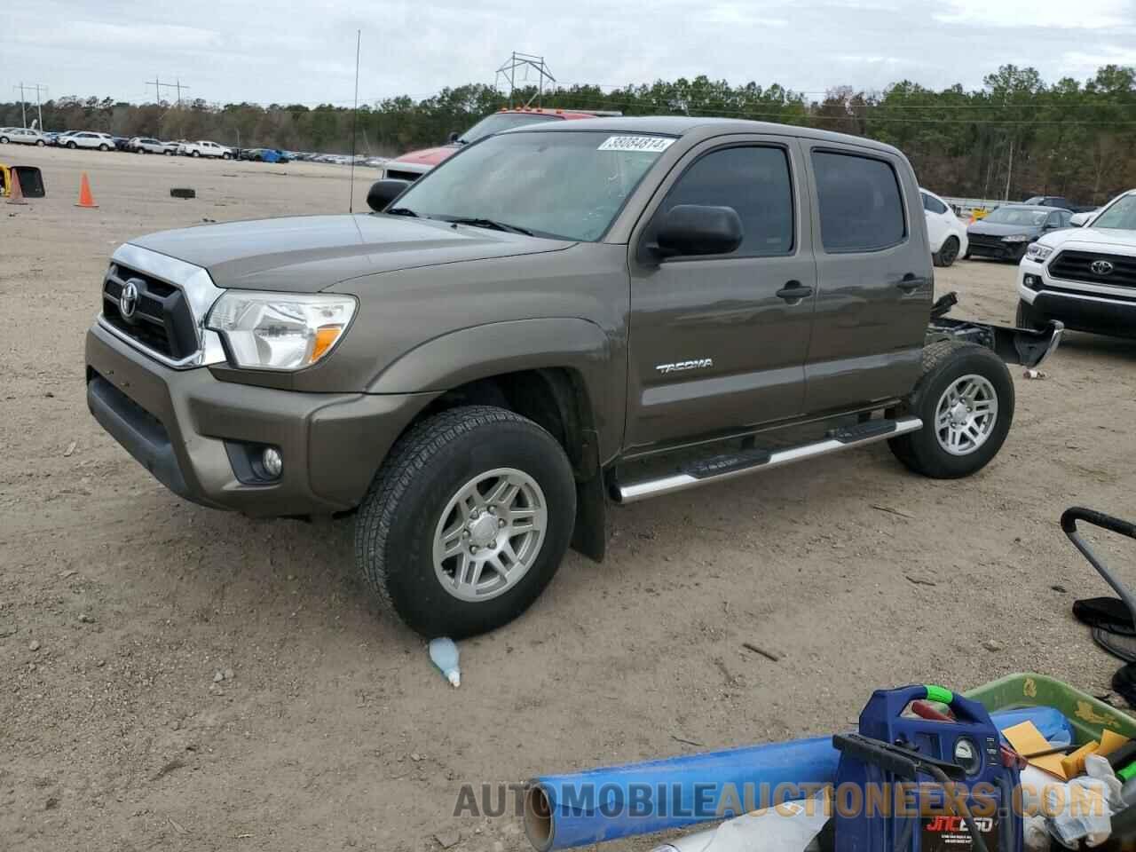 5TFLU4EN1FX143391 TOYOTA TACOMA 2015