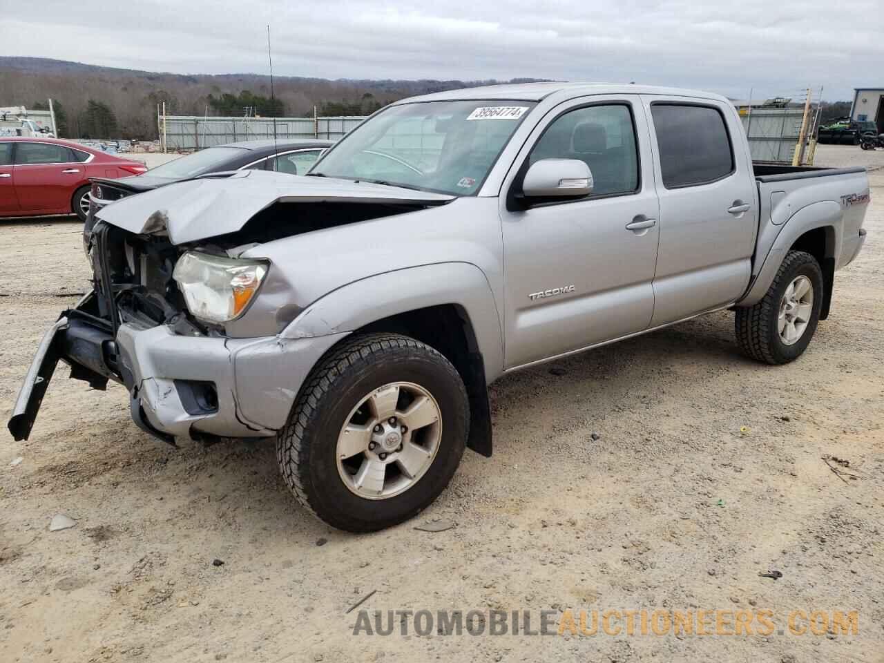 5TFLU4EN4FX113639 TOYOTA TACOMA 2015